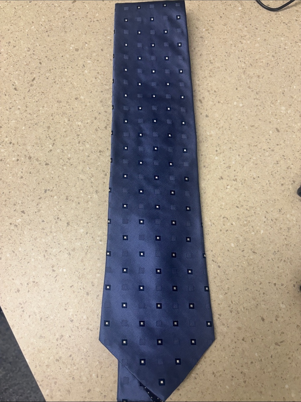 Tommy Hilfiger Men's Navy Blue Patterned 100% Silk Tie